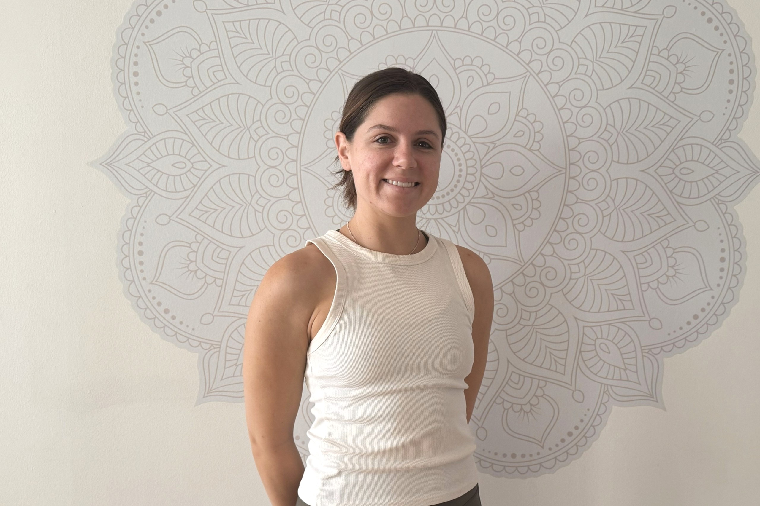 erin-perrey-yoga-teacher